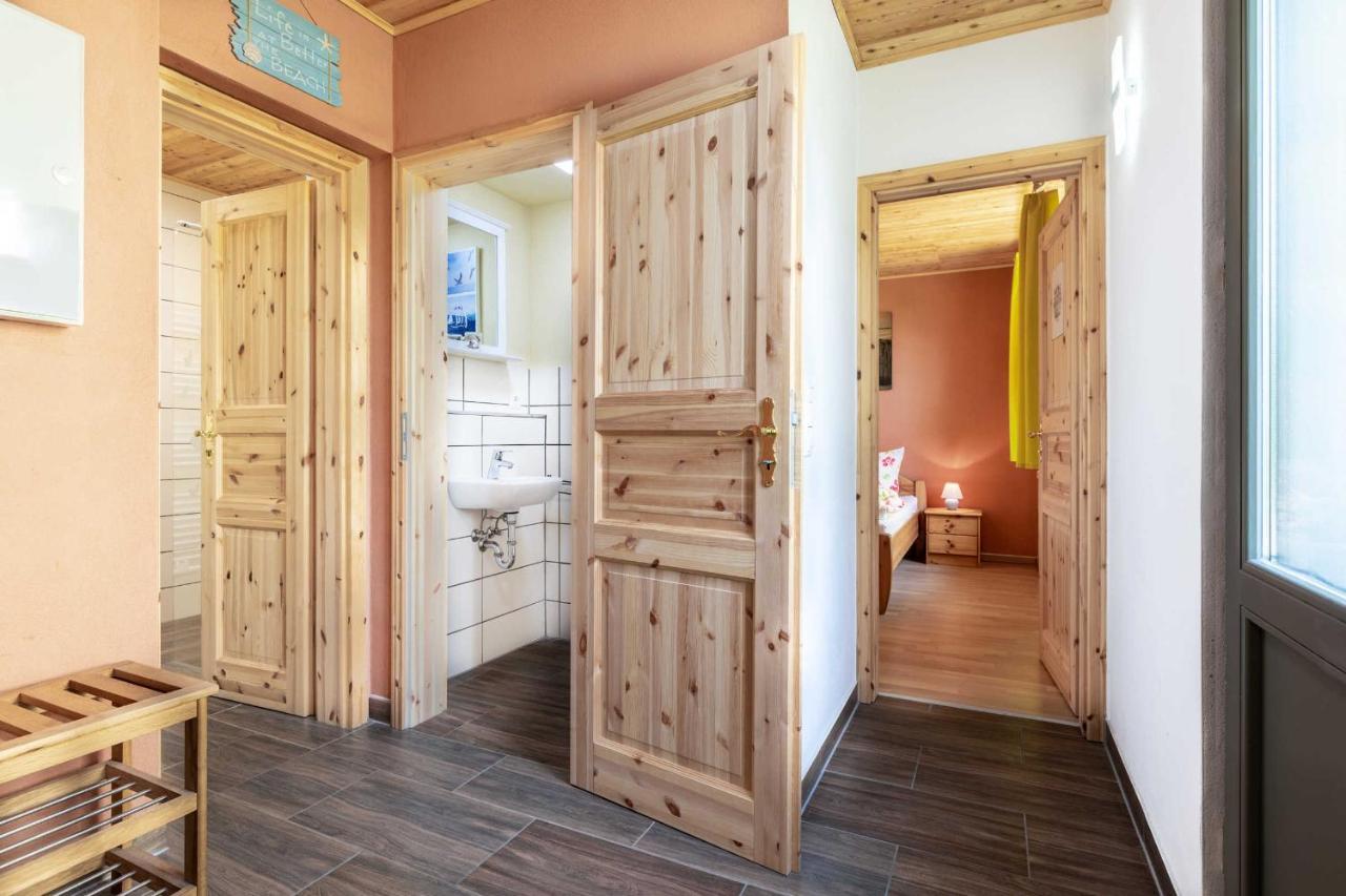 Ferienhaus Sonne Mond Und Sterne B Steffenshagen Bagian luar foto
